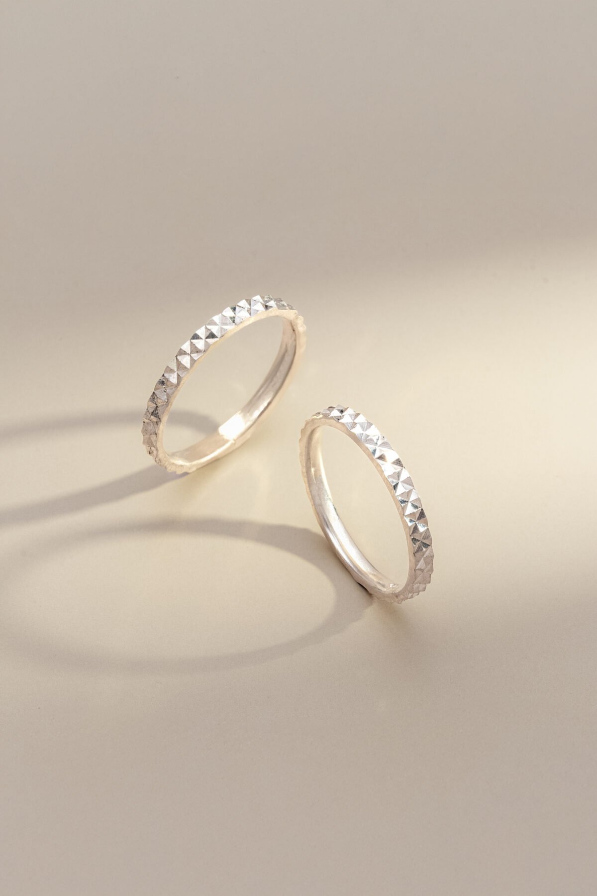 Par de alianças de prata Estelar 2mm